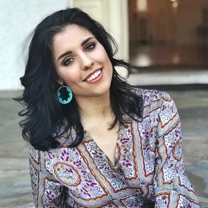 Meet your Posher, Chloe